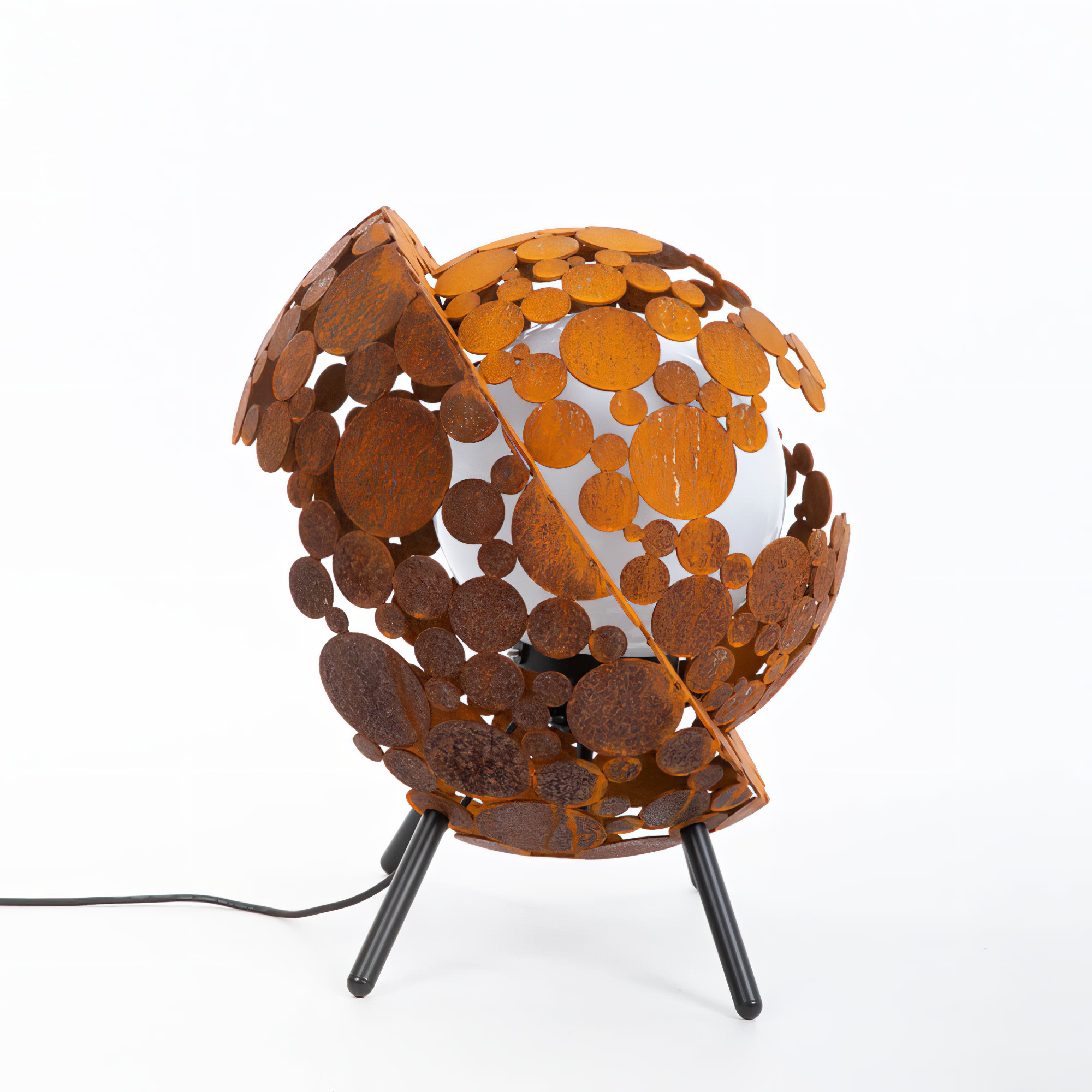 Éclairage sphérique en métal de couleur rouille - Yago / 46cm