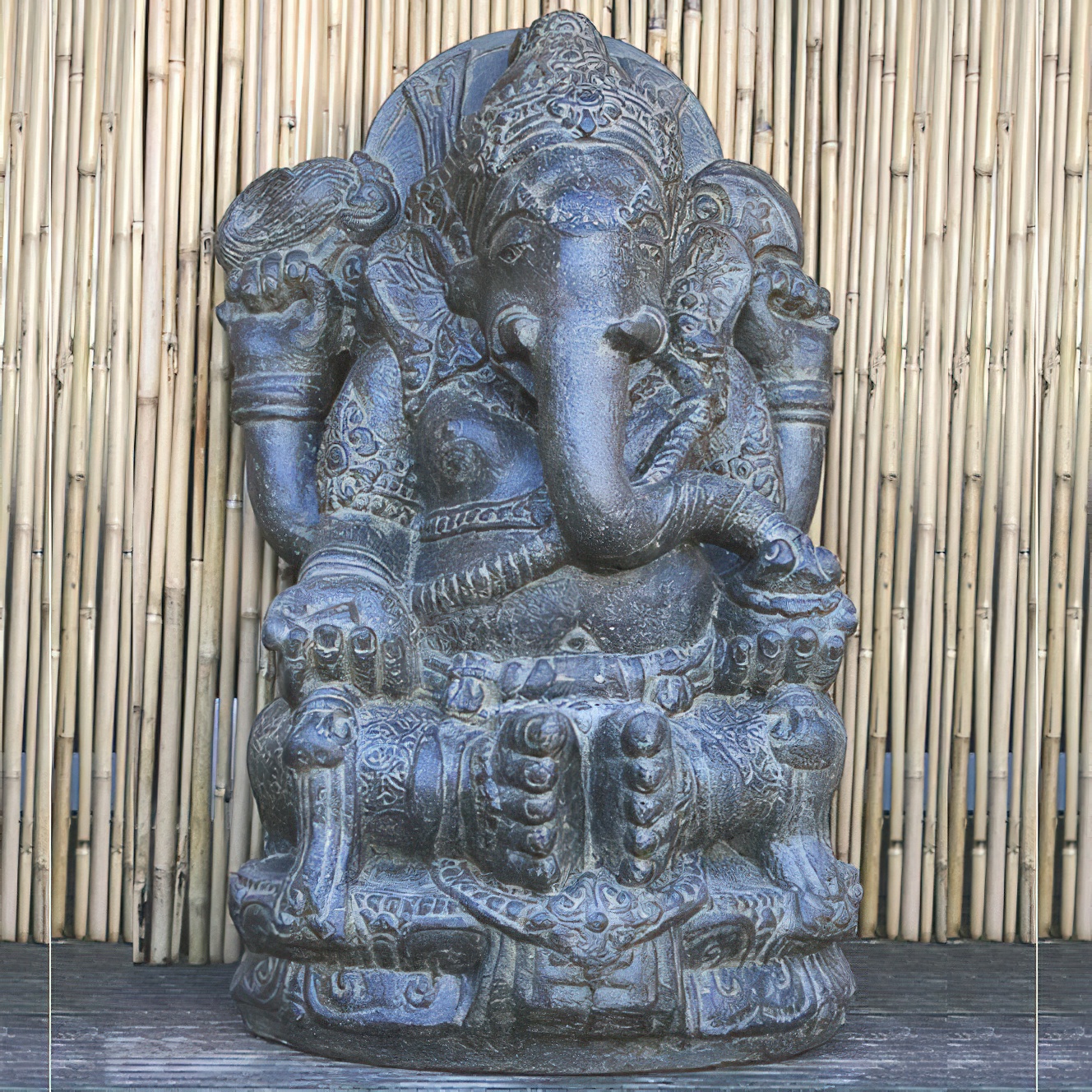 Précieuse figure de Ganesha pour le jardin / 70 cm