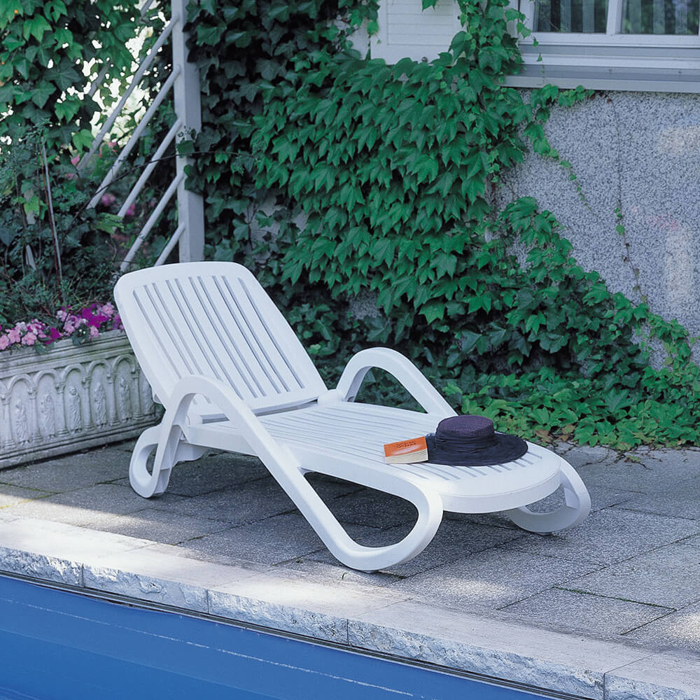 Chaise longue en plastique avec dossier inclinable - Chaise longue Rigor / Blanc