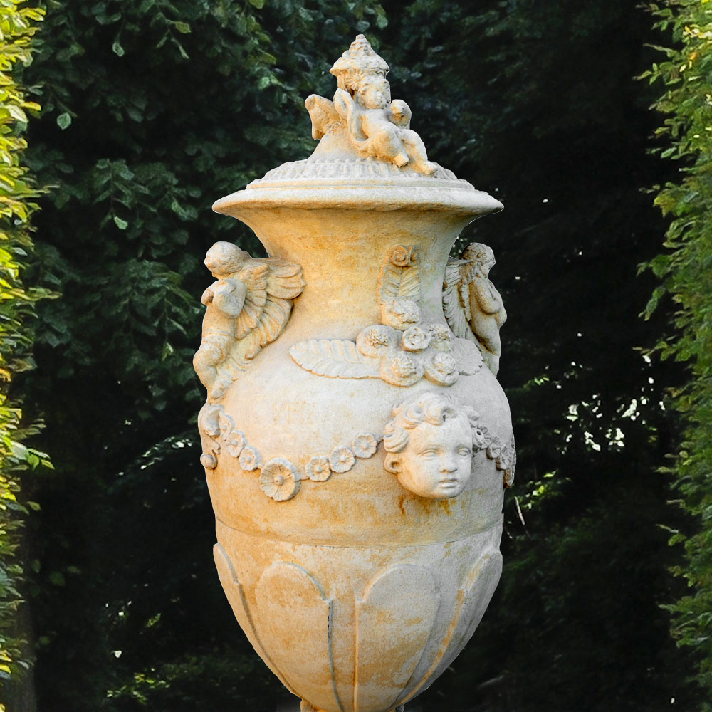 Grand vase de jardin décoratif avec des anges - Mondäna / gris antique
