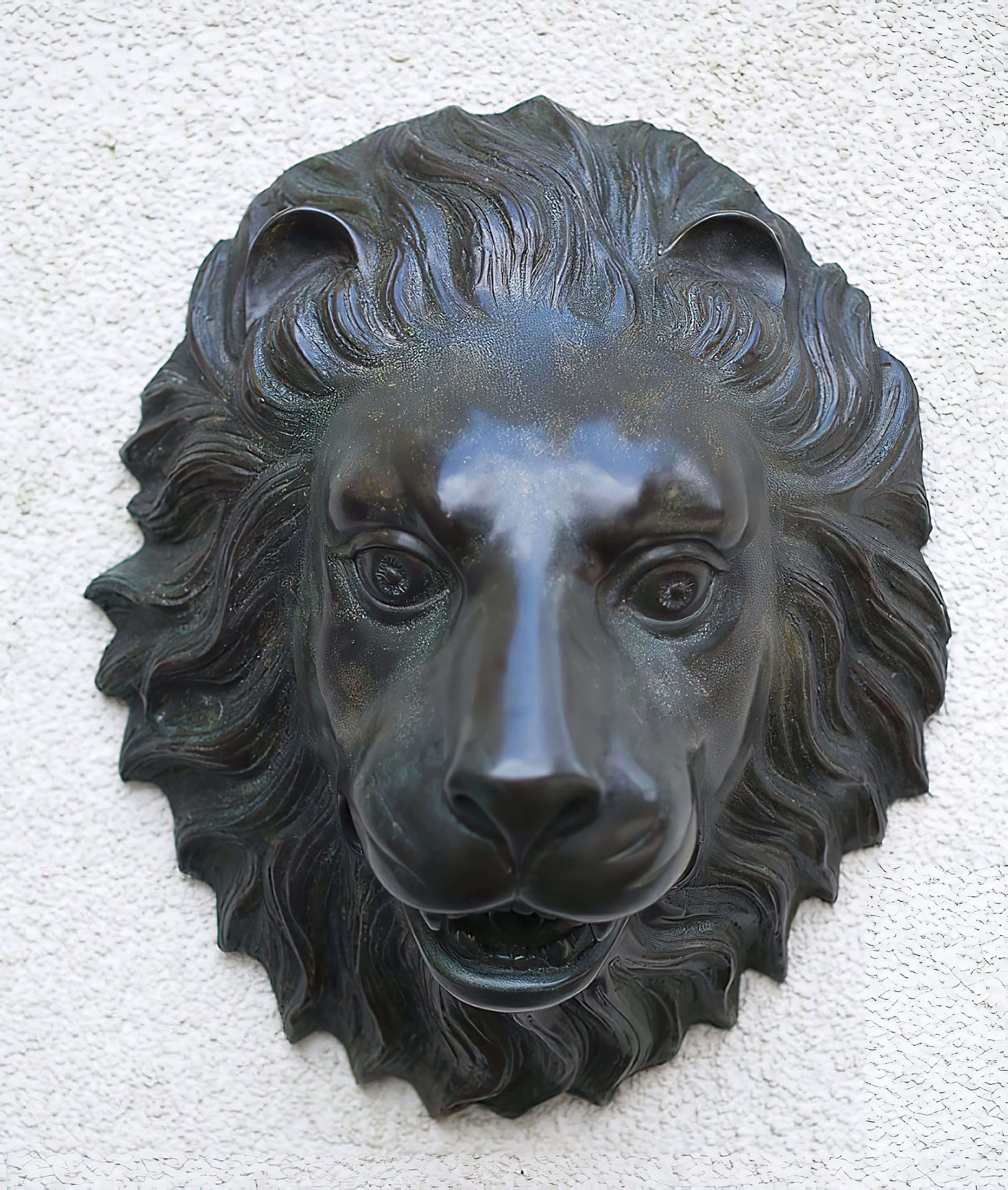 Tête de lion en bronze noble comme relief mural - Lionhard