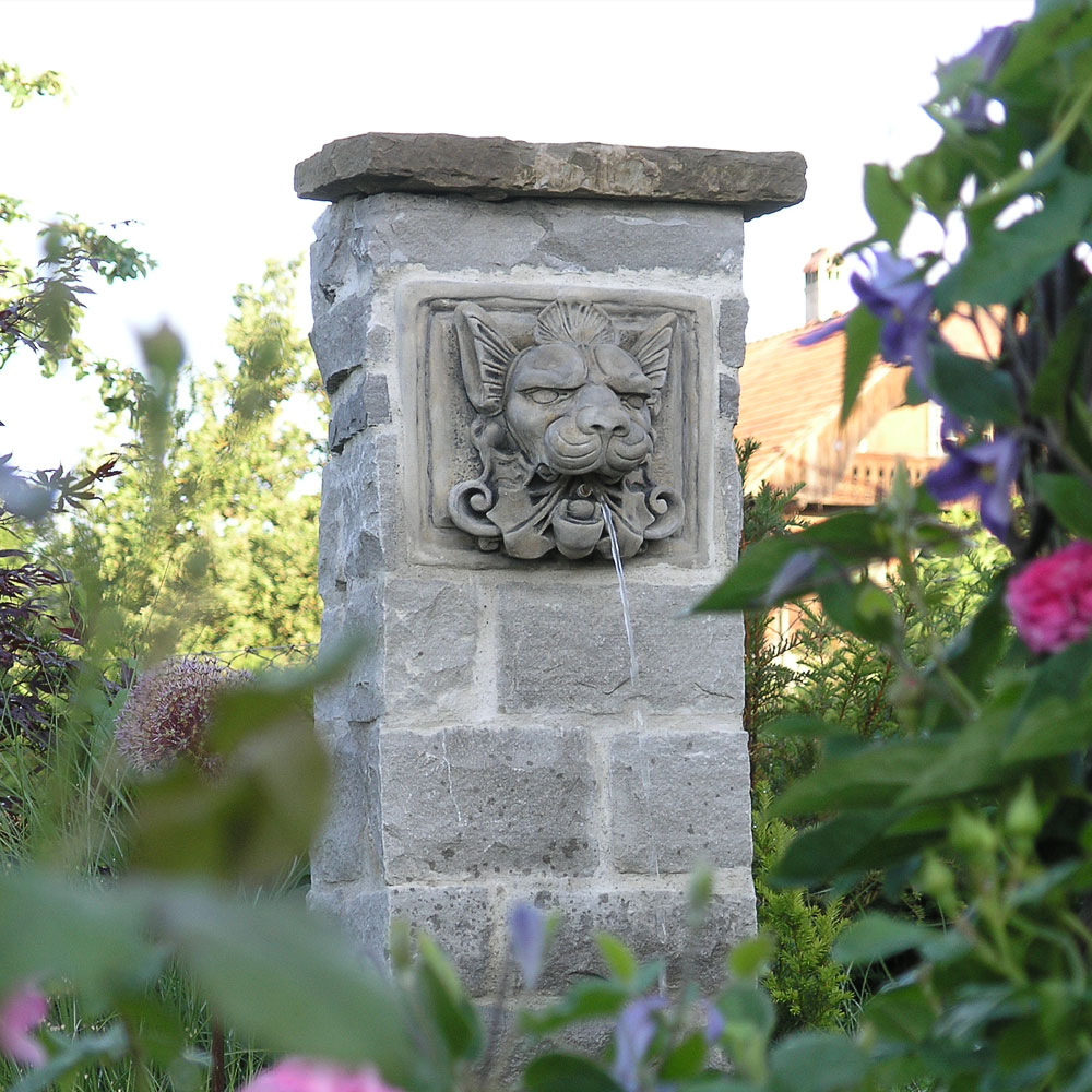 Figure de proue de l'eau Lion - Rona / Gris antique