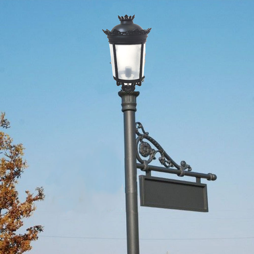 Indicateur de direction en fonte avec panneau publicitaire et lanterne supplémentaire - Sigrun