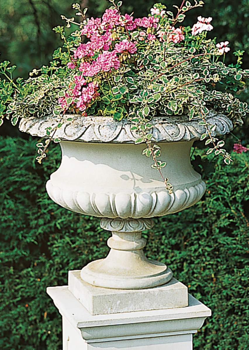 Amphore en pierre de jardin antique - Abbaye de Rufford / Terracotta