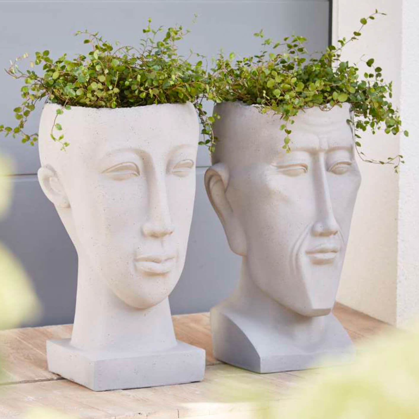 Tête comme jardinière en béton de fibre de verre - Extérieur - Pangu / 72x49cm (hxdm)