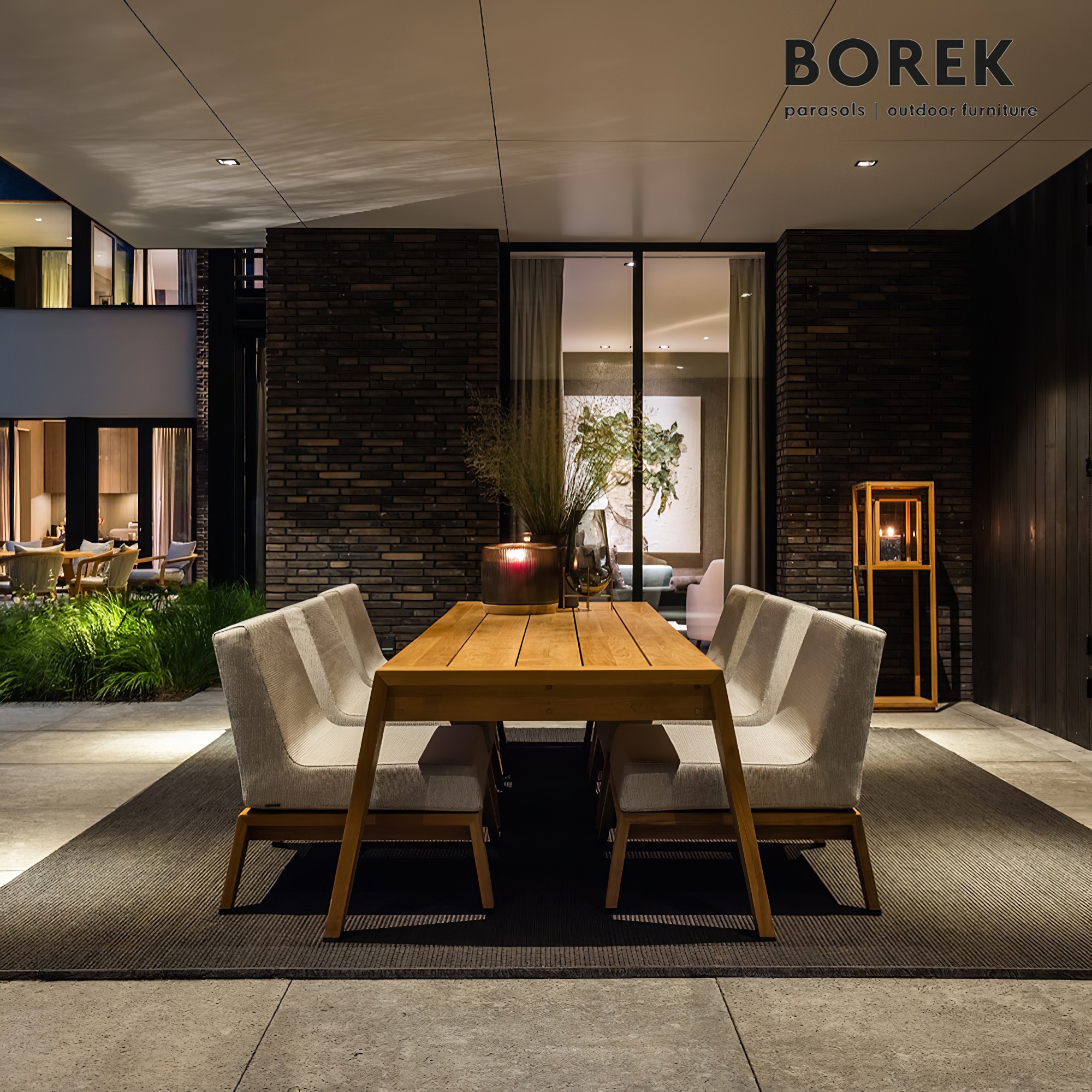 Table de jardin angulaire Borek en teck - résistant aux intempéries - Table hybride