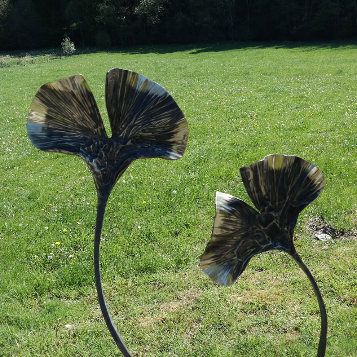 Carillon en forme de feuille de ginkgo en bronze forgé - Bilobatum